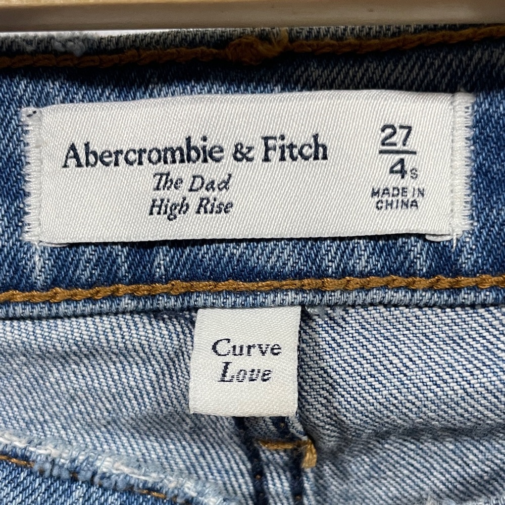 Abercrombie & Fitch Curve Love High Rise Jeans - Blue - Picture 2 of 3